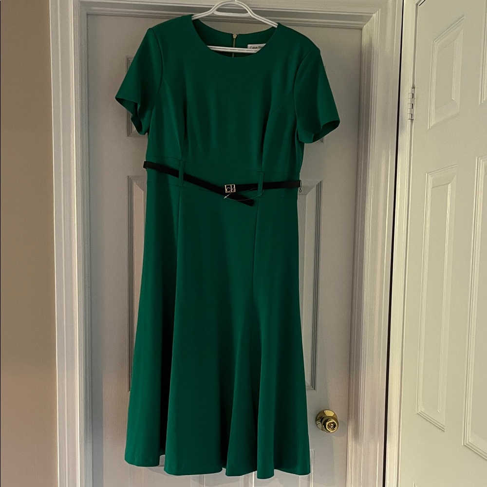 Calvin Klein Green Midi Dress with Black Belt Size 12 New with tags